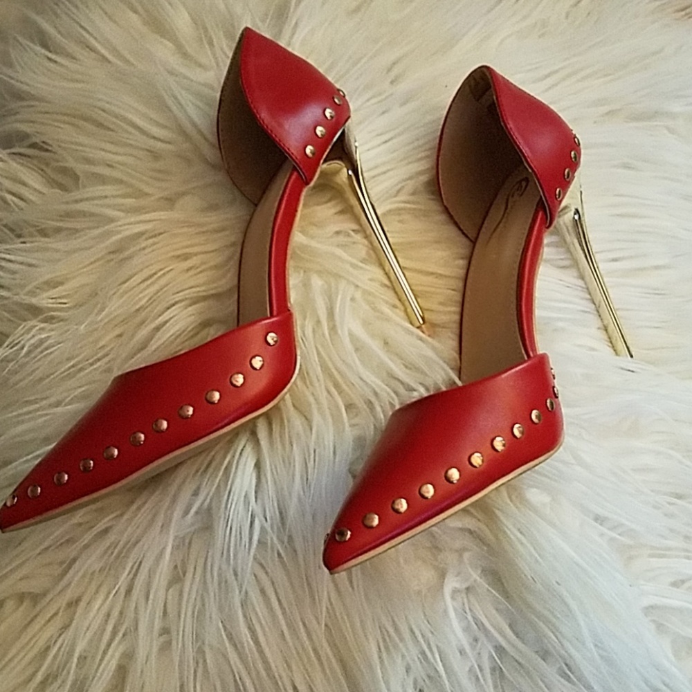 Forever 21 red heels new in box